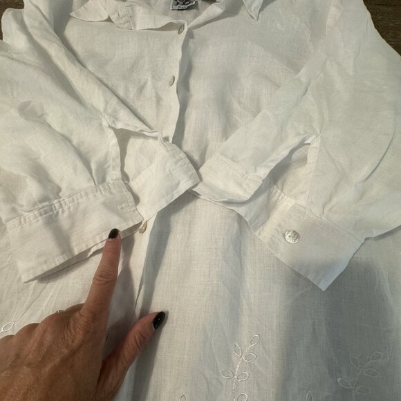 Edward Linen 100% Irish 2X Plus Size Embroidered Scallop hem Button white Top - Picture 11 of 12